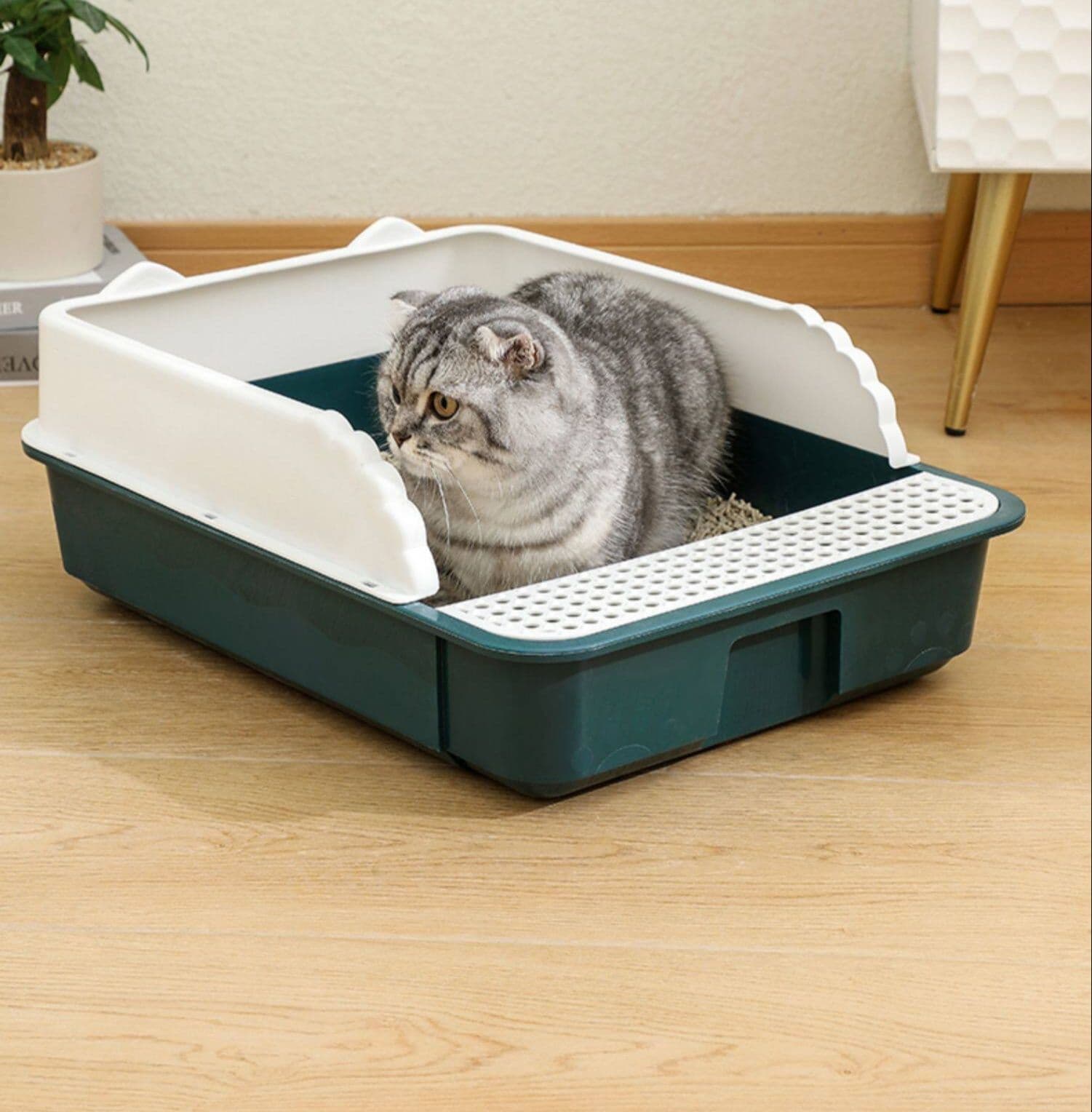 猫トイレ 防砂踏板付き消臭機能搭載猫トイレ