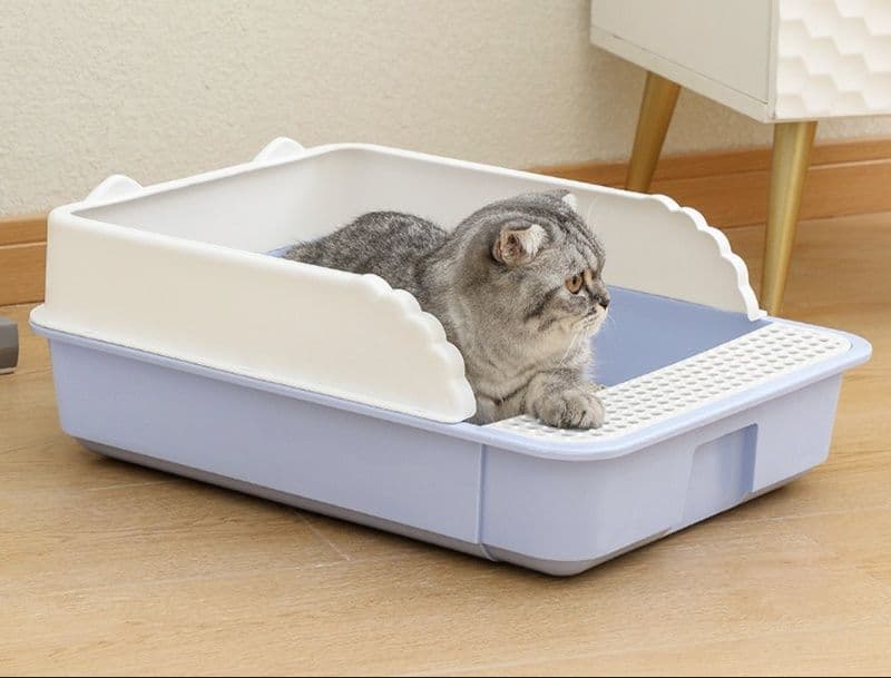 猫トイレ 防砂踏板付き消臭機能搭載猫トイレ